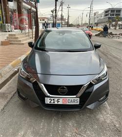 نيسان فيرسا